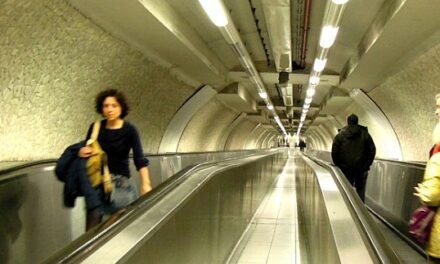 Capítol 3: Estranys en un túnel